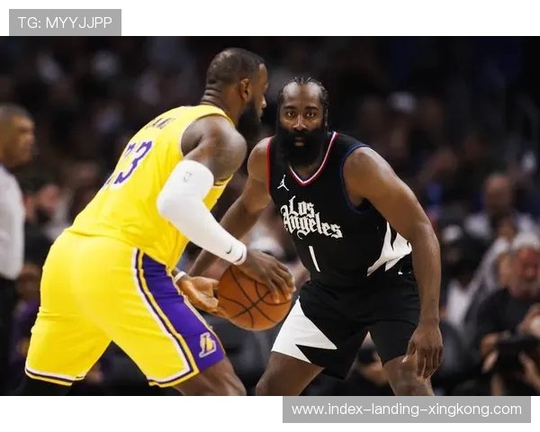 哈登与球员代表沟通失败,冲突公开化