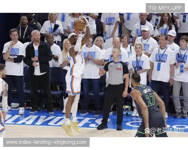 唐斯外线果断出手，命中关键三分——开启绝地逆转的胜利之路