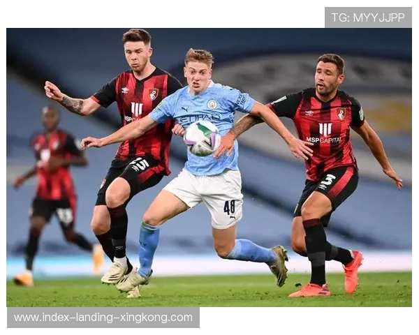 英超曼城角球高点被利用,主场三分稳拿